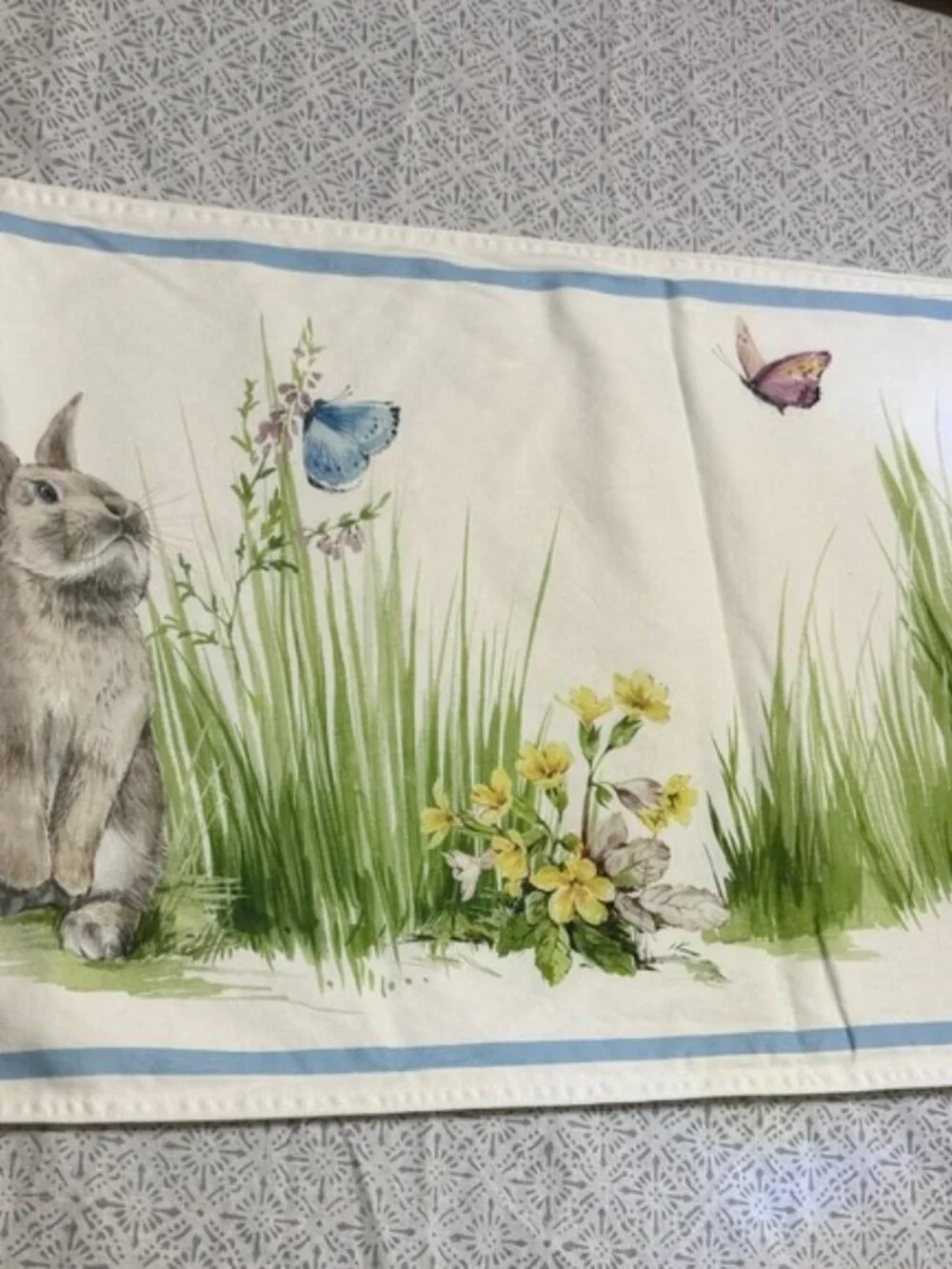 Williams Sonoma Easter Bunny Table Runner 16x100